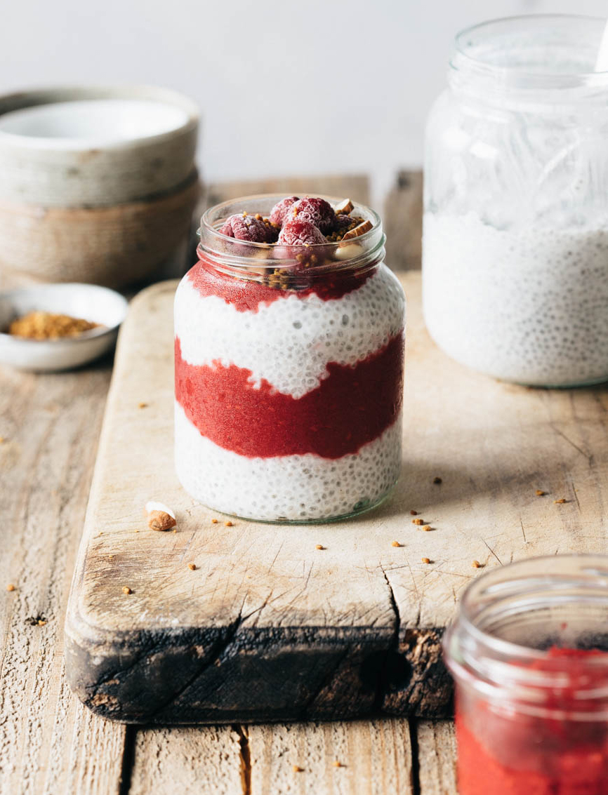 Pudding de chía y frambuesas, la alternativa sana a la tostada de cachuela